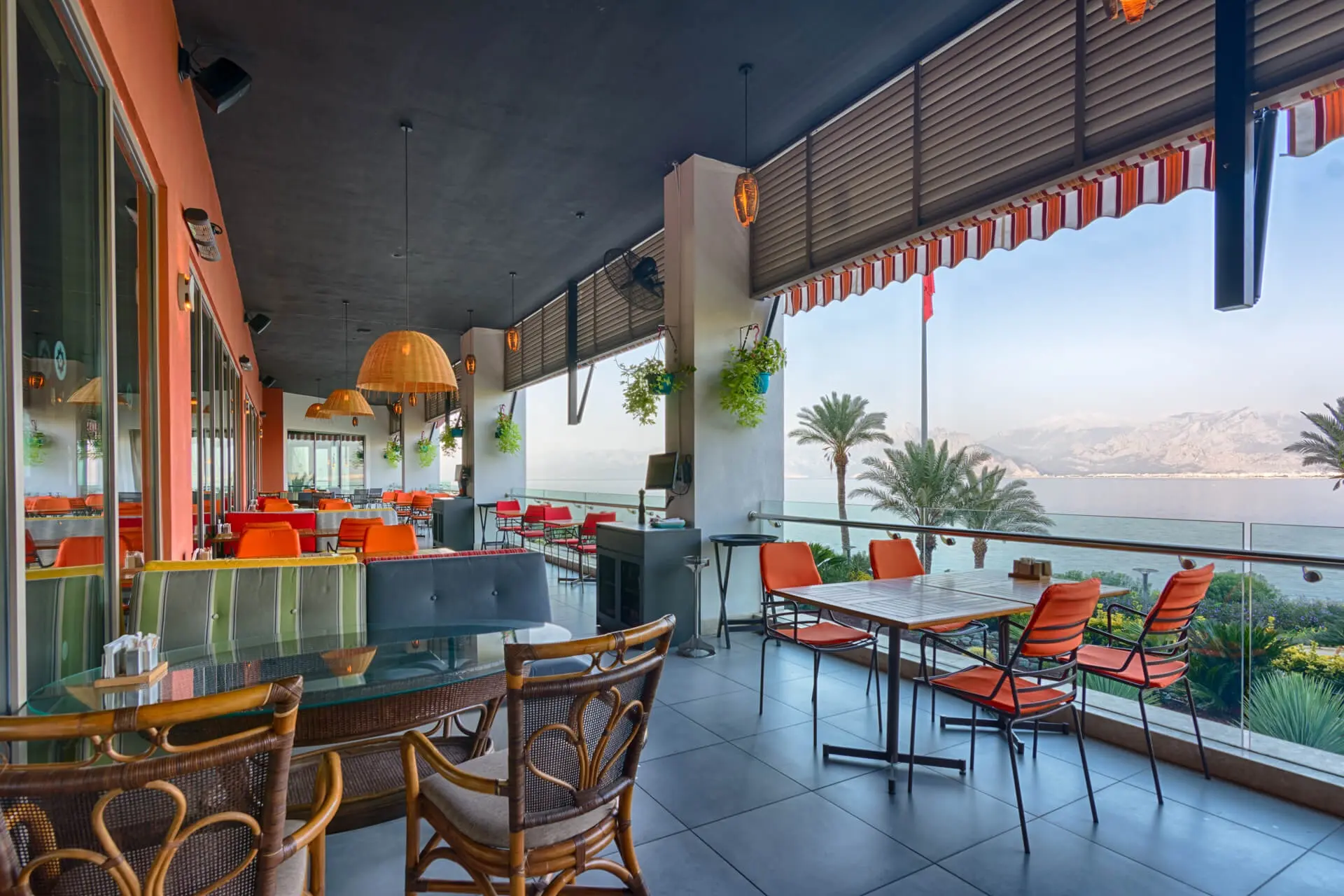 Akra V Hotel gallery image 8