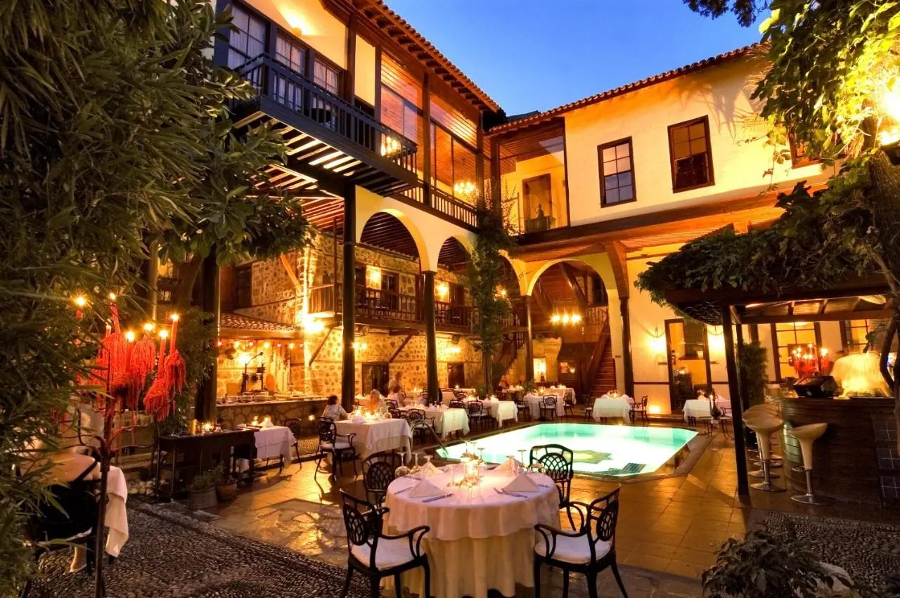 Alp Pasa Boutique Hotel gallery image 2