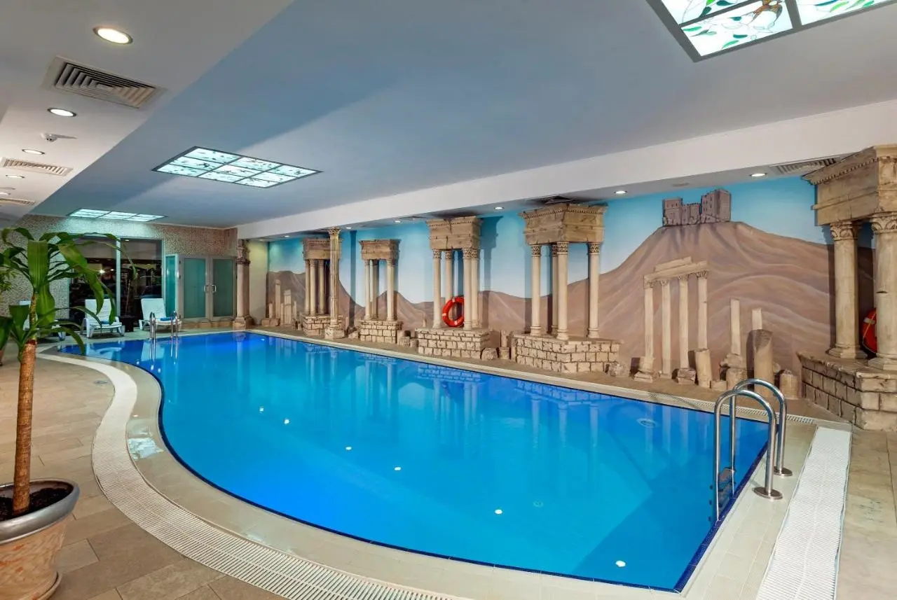 Crowne Plaza Antalya gallery image 12