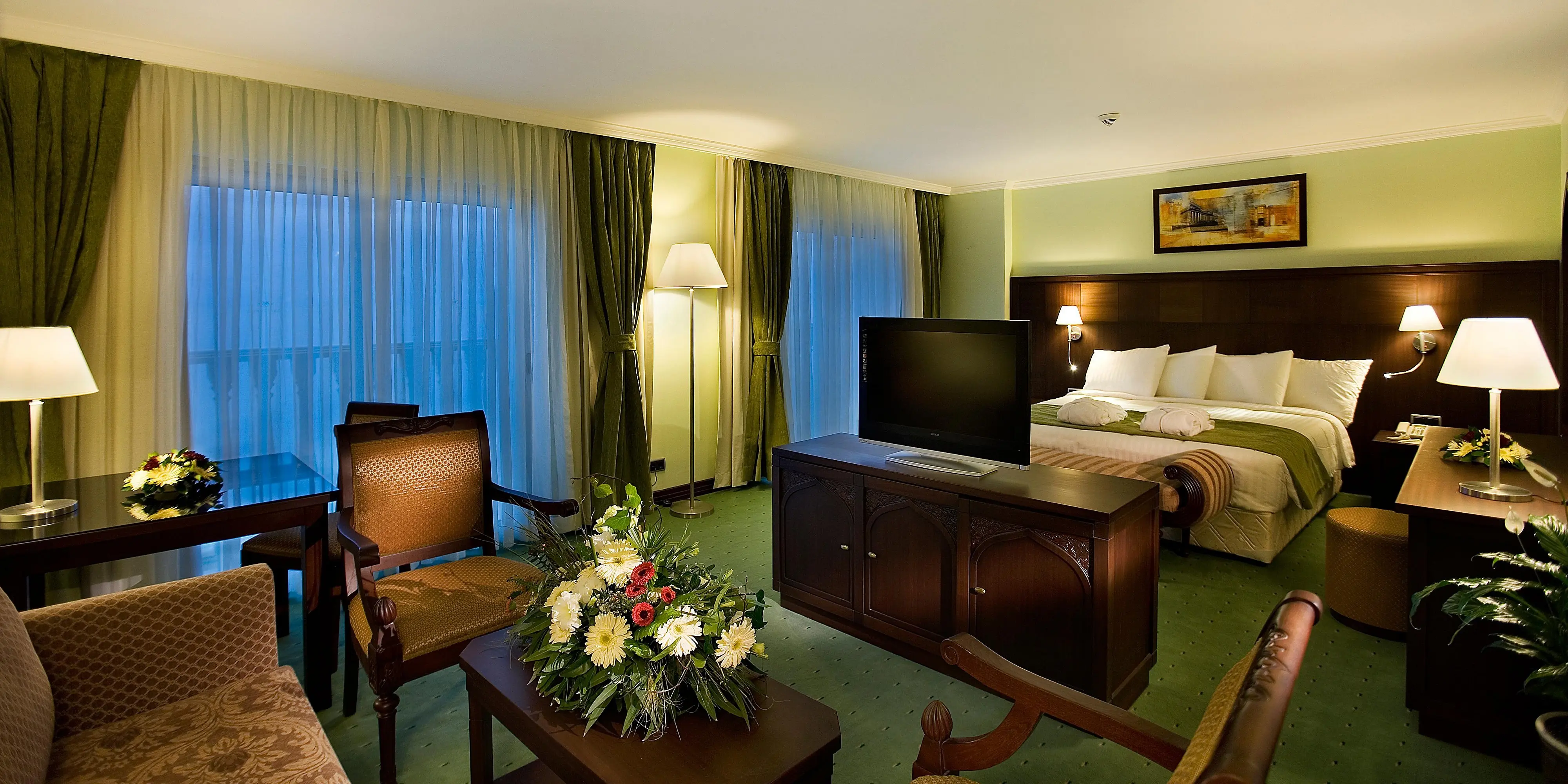 Crowne Plaza Antalya gallery image 17