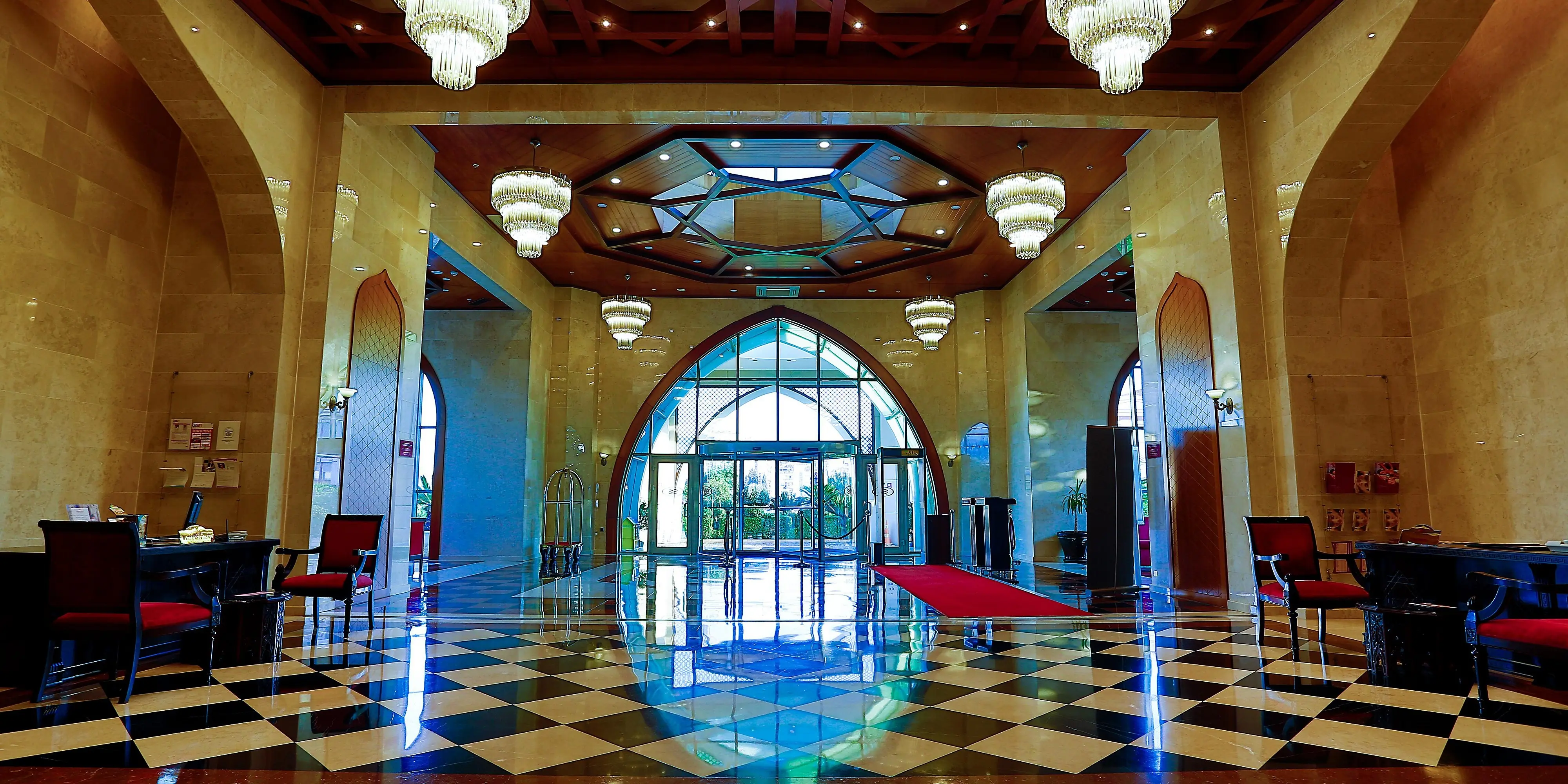 Crowne Plaza Antalya gallery image 2