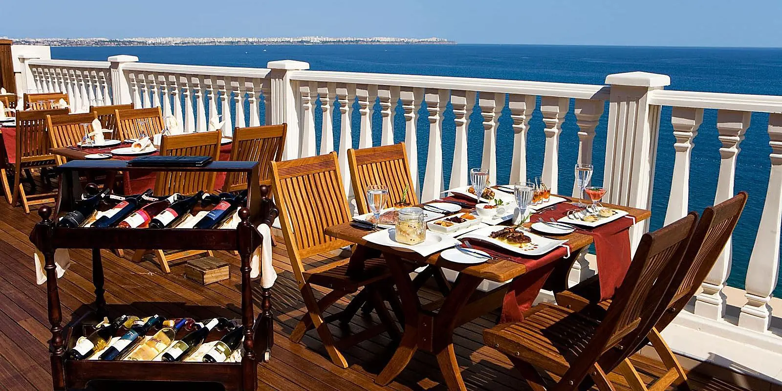 Crowne Plaza Antalya gallery image 7