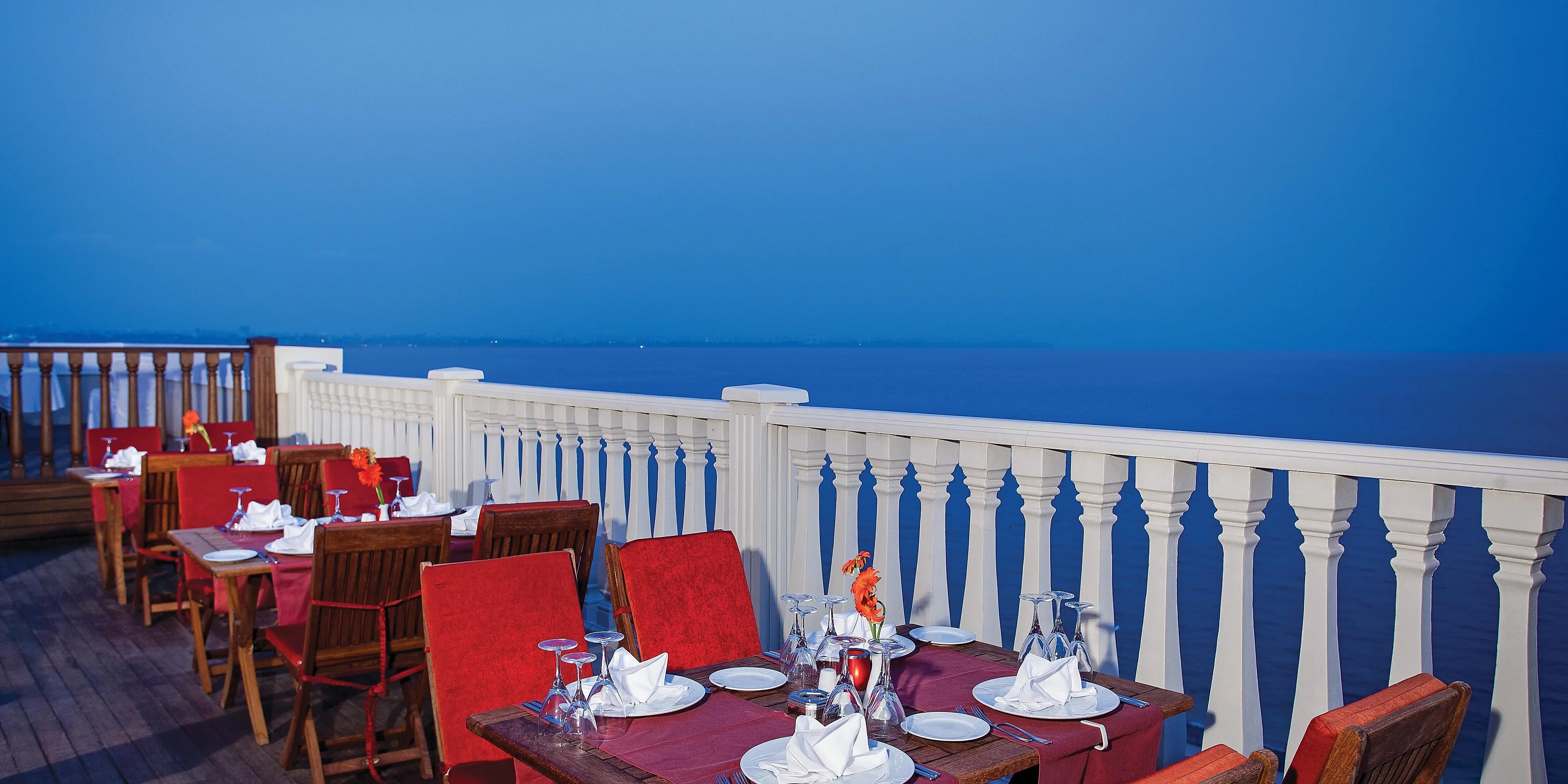 Crowne Plaza Antalya gallery image 9