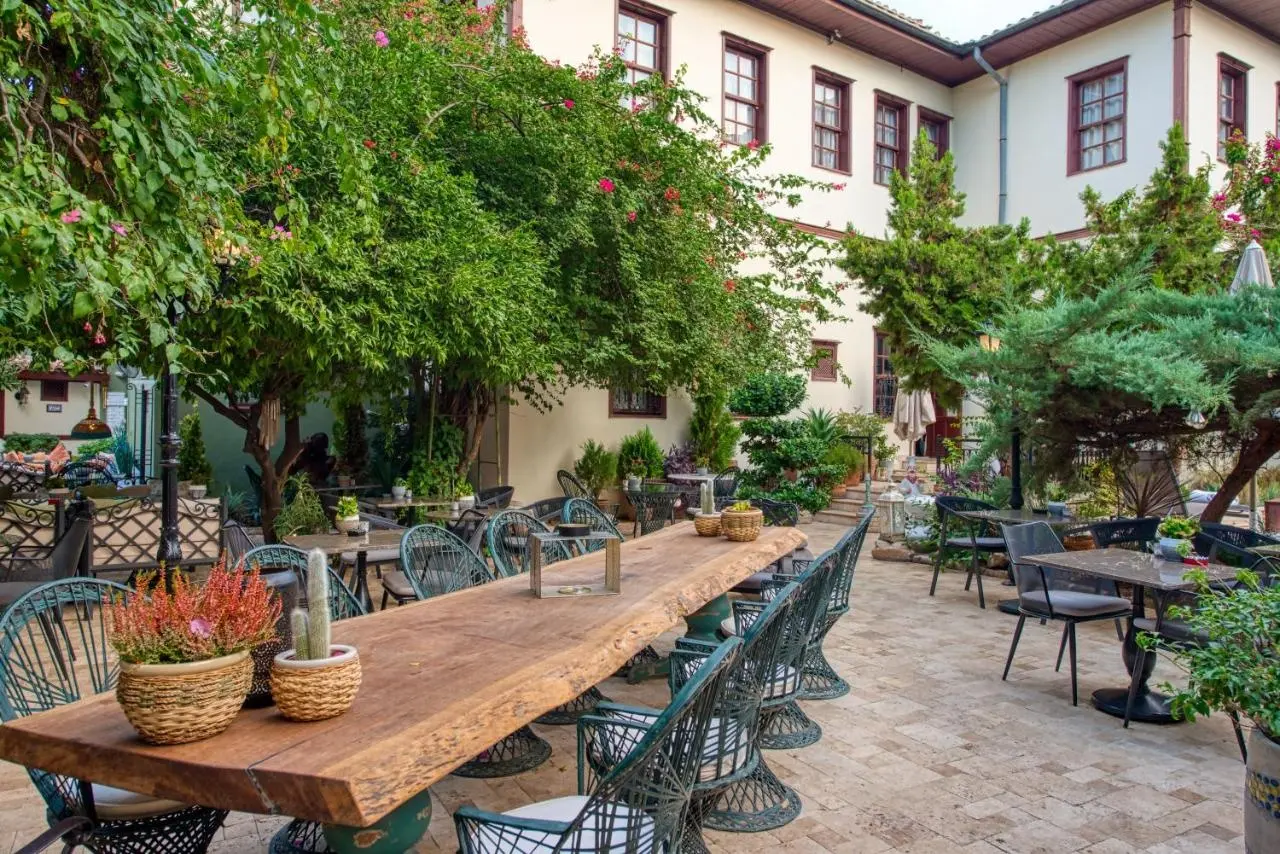 Tuvana Hotel gallery image 2