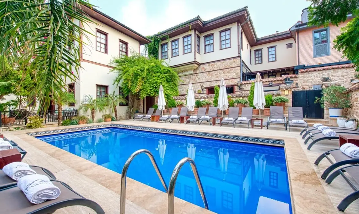 Tuvana Hotel