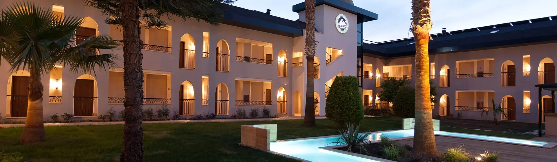 Alaaddin Beach Hotel gallery image 1