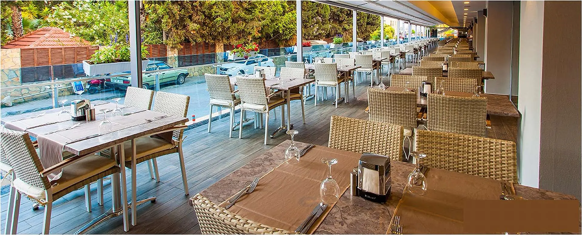 Avena Resort & Spa Hotel gallery image 1