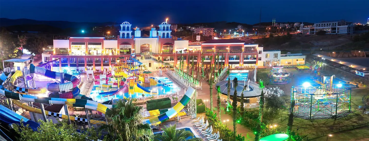 Club Aqua Plaza gallery image 1