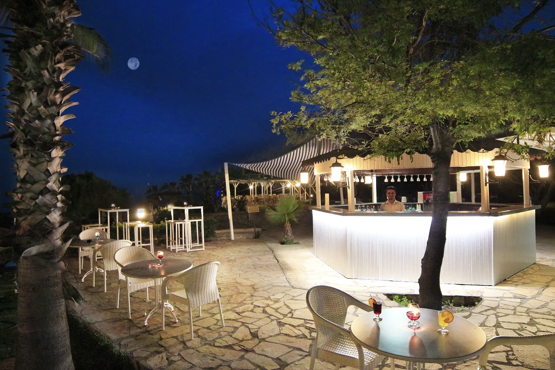 Club Aqua Plaza gallery image 5