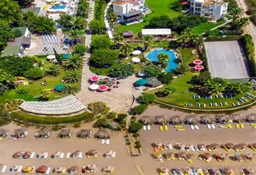 Club Aqua Plaza