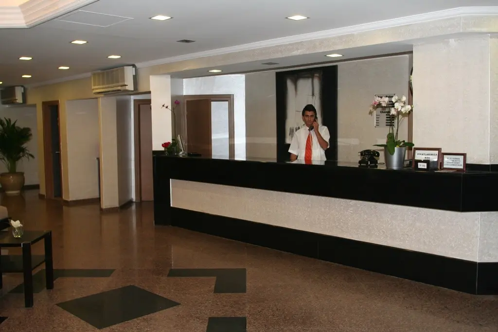 Elysee Beach Hotel gallery image 3