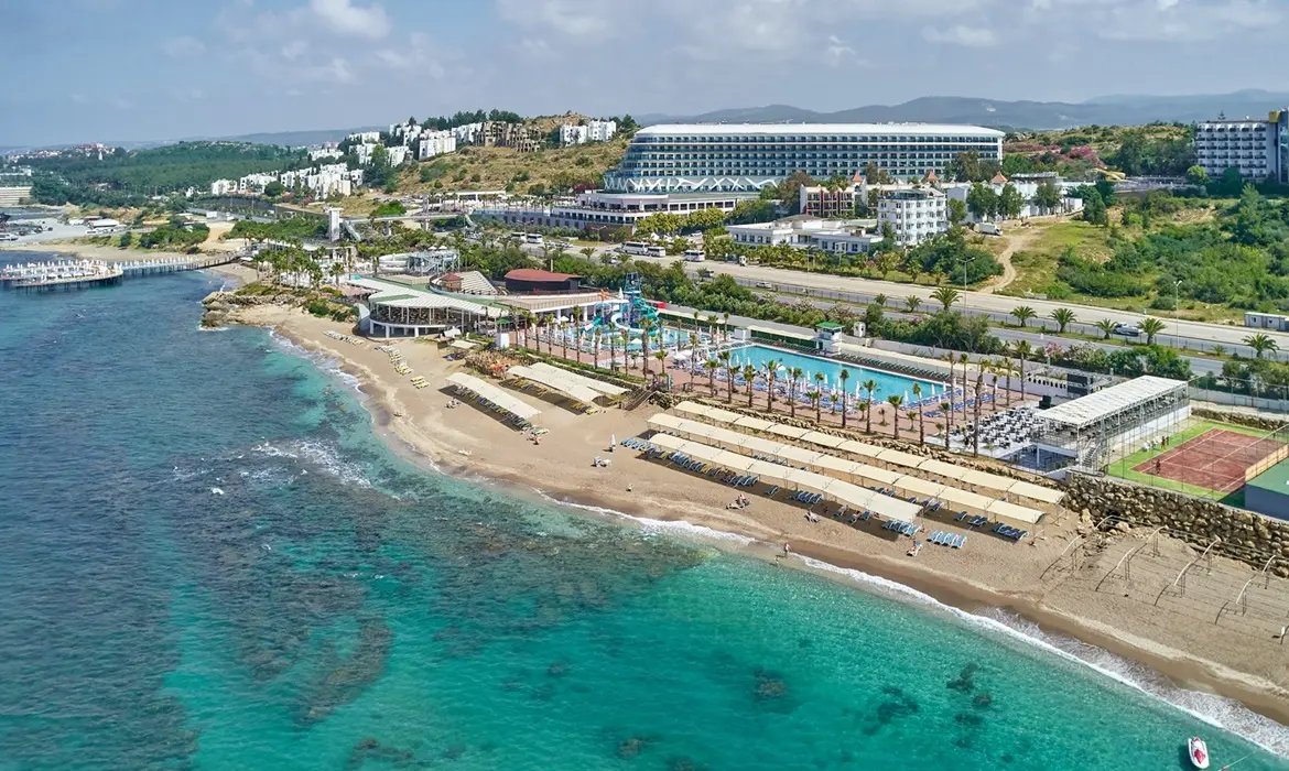 Vikingen Infinity Resort & Spa