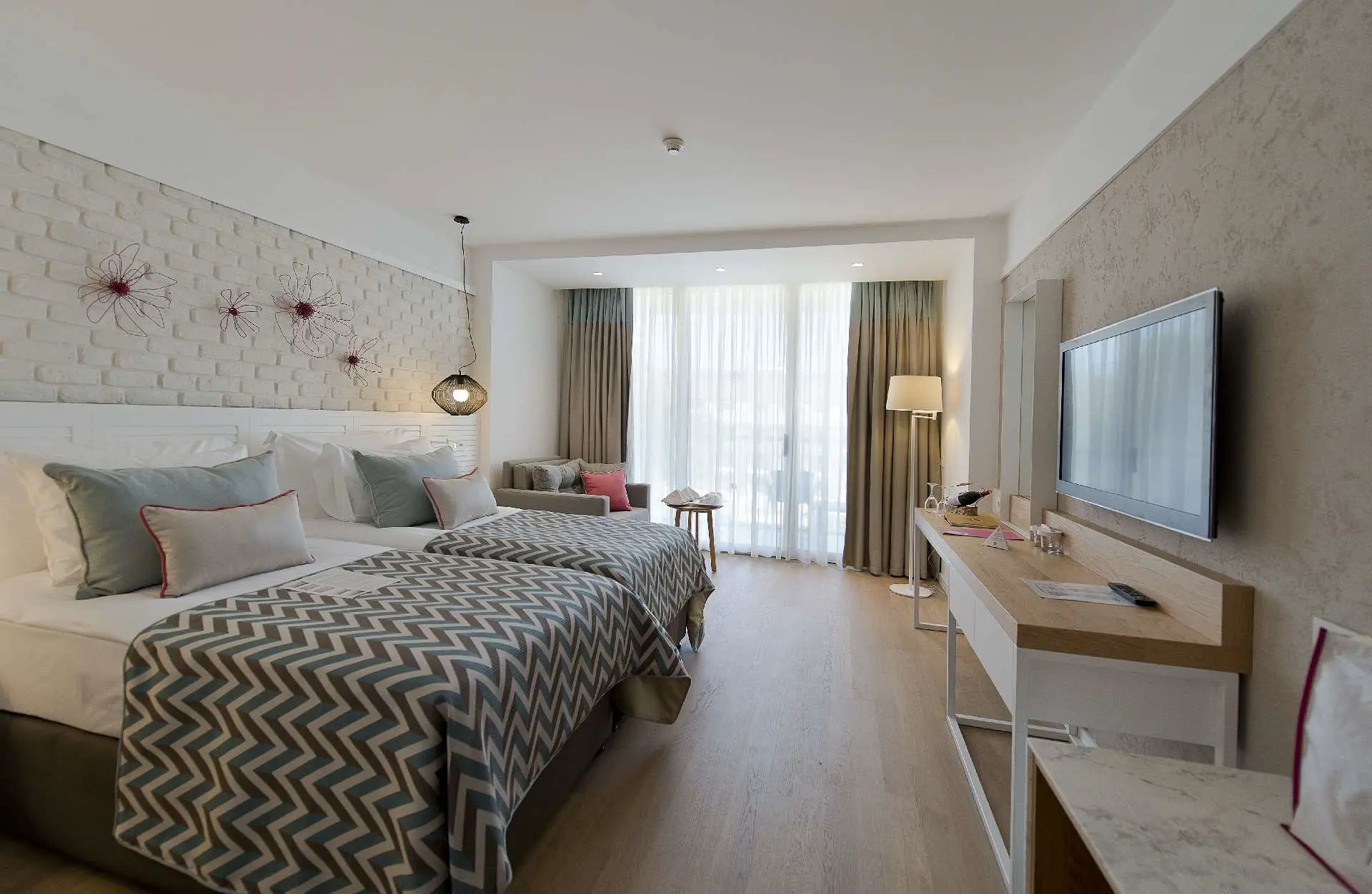 Barut Kemer Collection gallery image 20
