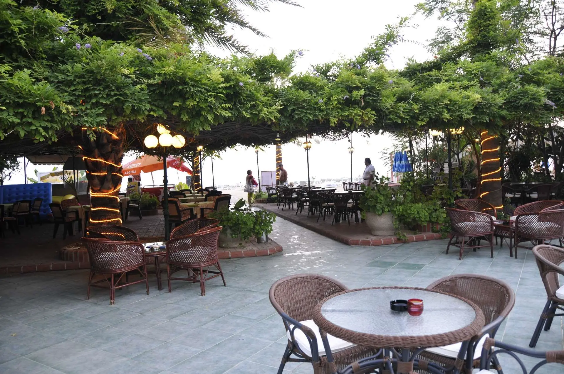 Azak Hotel gallery image 10
