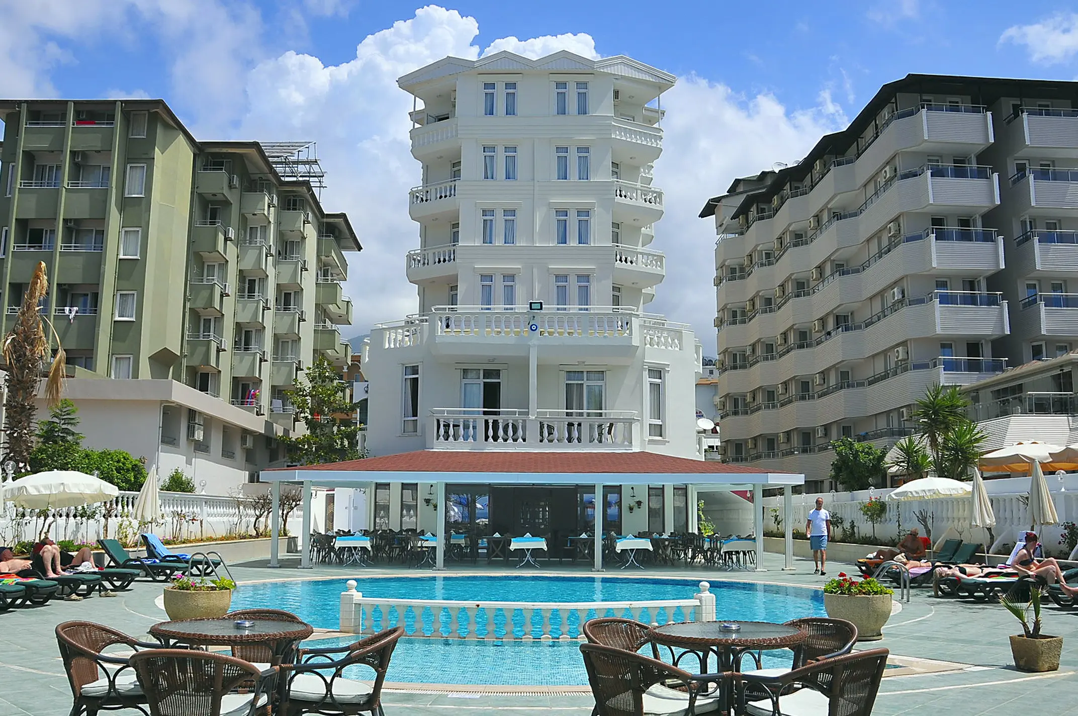 Azak Hotel gallery image 5