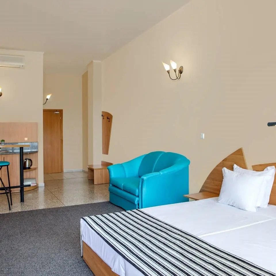 Lotus Hotel gallery image 8