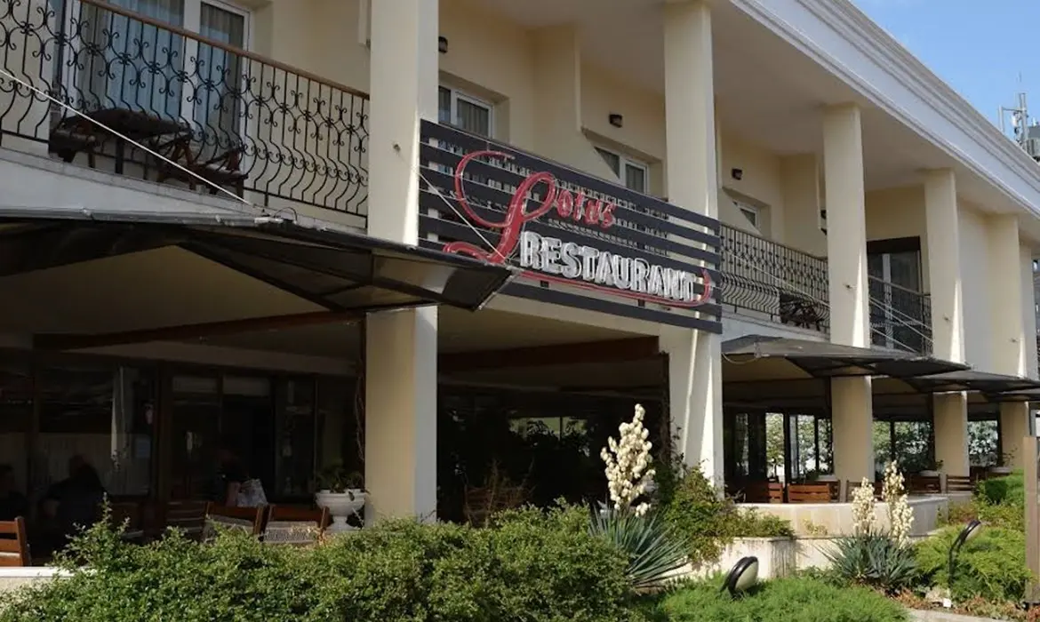 Lotus Hotel