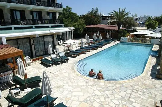 Dionysos Central Hotel
