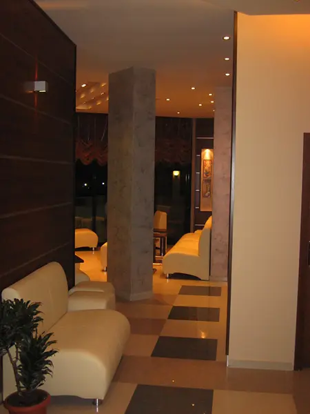 L&B Hotel gallery image 14