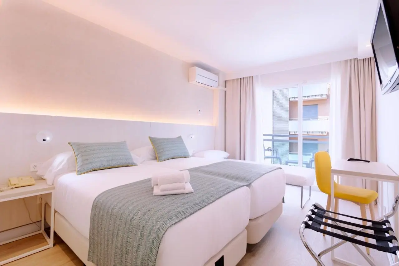 Hotel Palmasol gallery image 11
