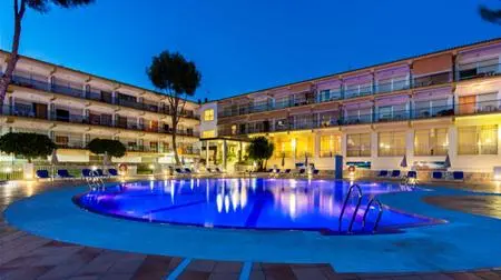 Globales Playa Estepona gallery image 1