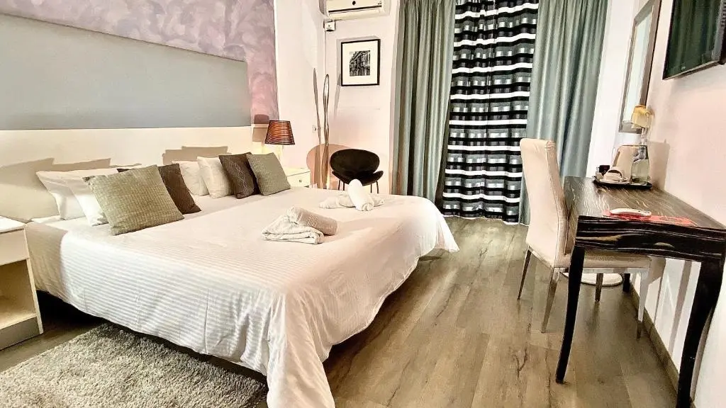 Sliema Marina Hotel gallery image 10