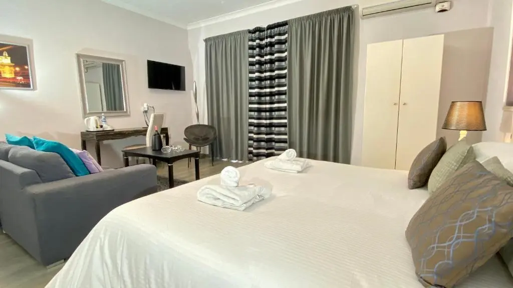 Sliema Marina Hotel gallery image 11