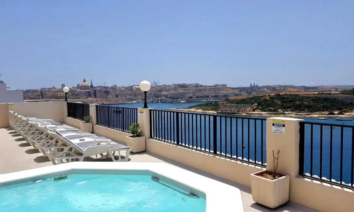Sliema Marina Hotel