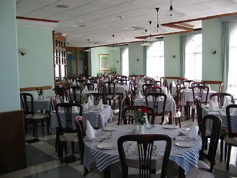 Gillieru Harbour Hotel gallery image 9