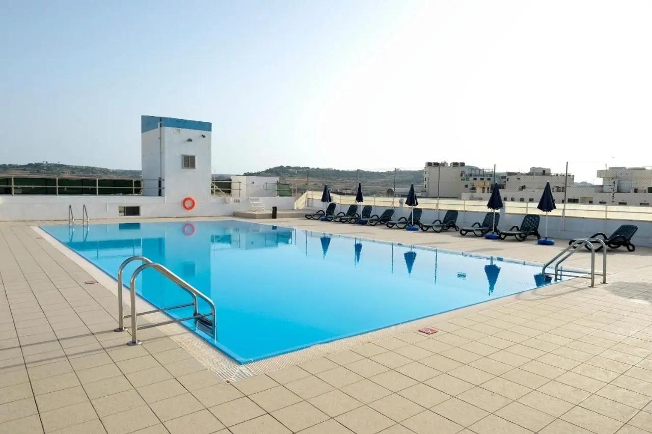 Oriana Hotel gallery image 2