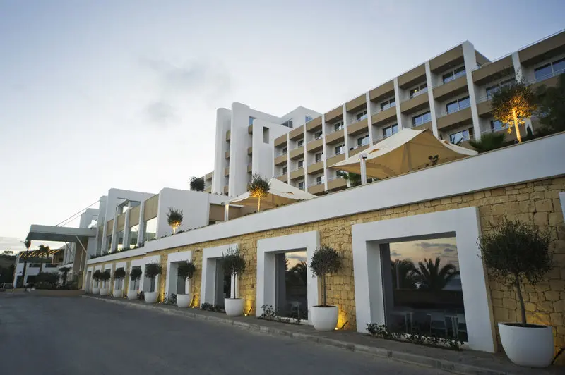 Salini Resort gallery image 6