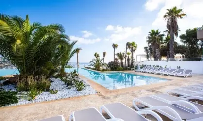 Salini Resort