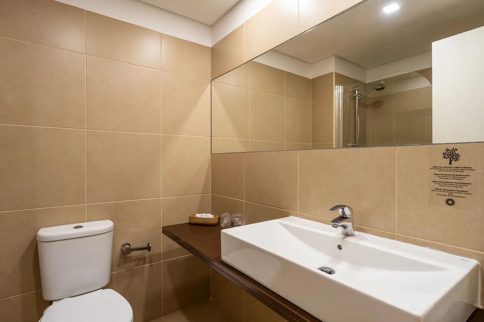 Girassol Hotel gallery image 15