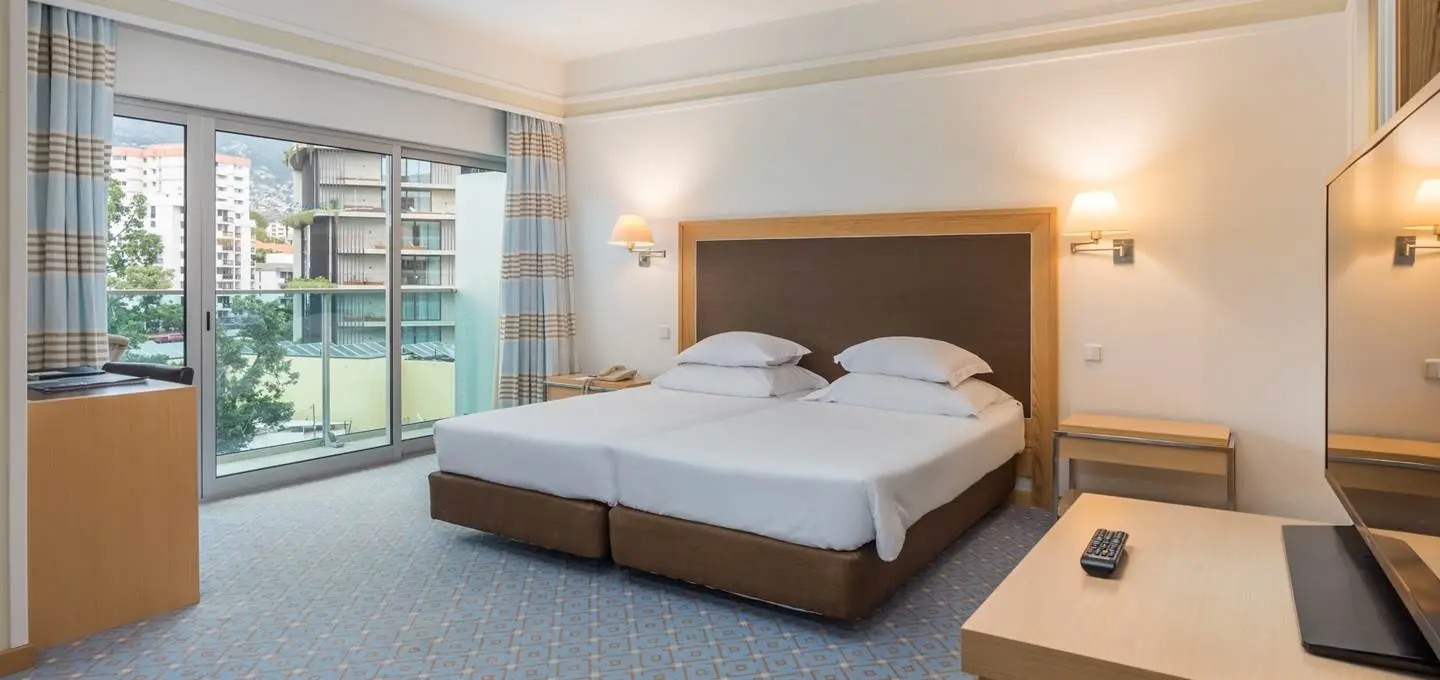 Pestana Carlton Hotel gallery image 19