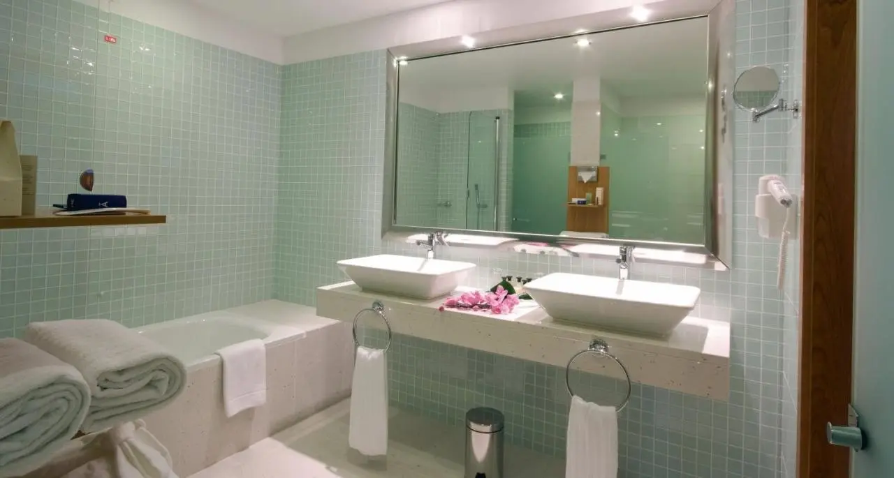 Melia Madeira Mare Hotel gallery image 14