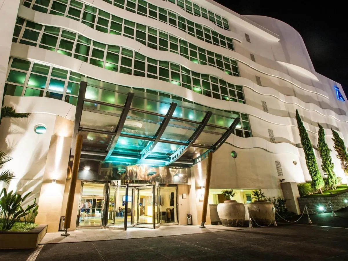 Melia Madeira Mare Hotel gallery image 2
