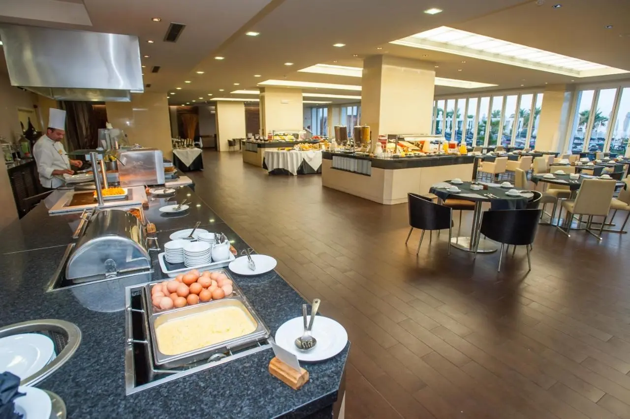 Melia Madeira Mare Hotel gallery image 6