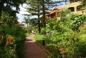 Pestana Village Garden Hotel