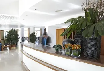 Escola Hotel