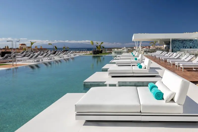 Royal Hideaway Corales Suites gallery image 1