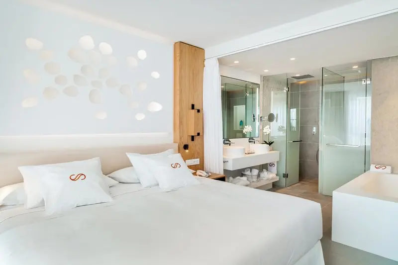 Royal Hideaway Corales Suites gallery image 7