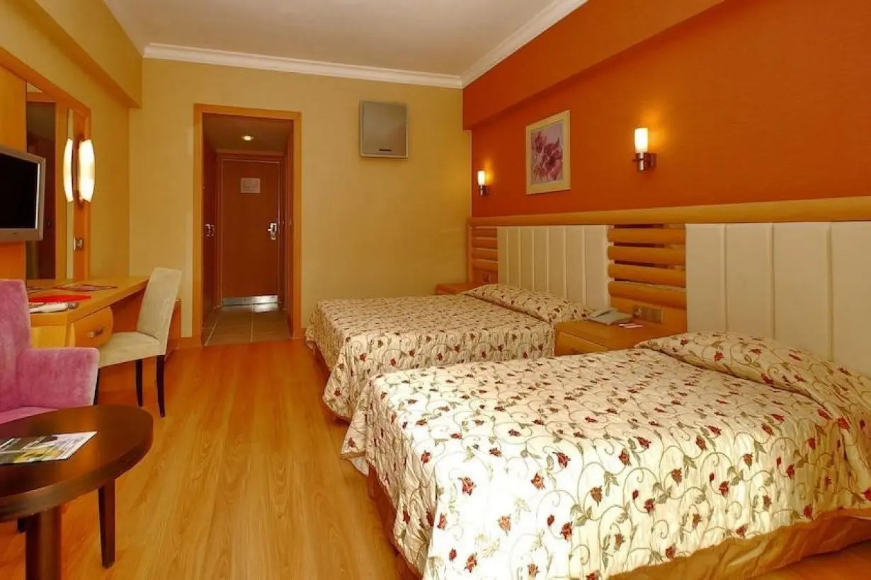 Grand Pasa Hotel gallery image 9