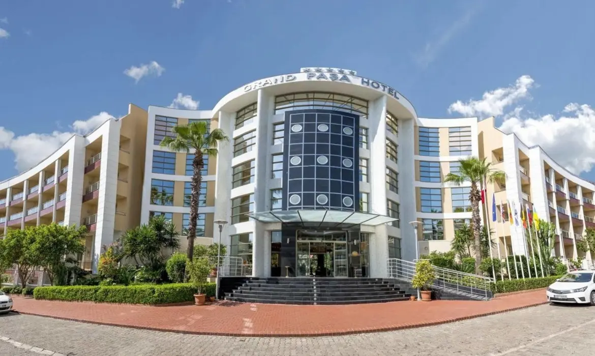 Grand Pasa Hotel
