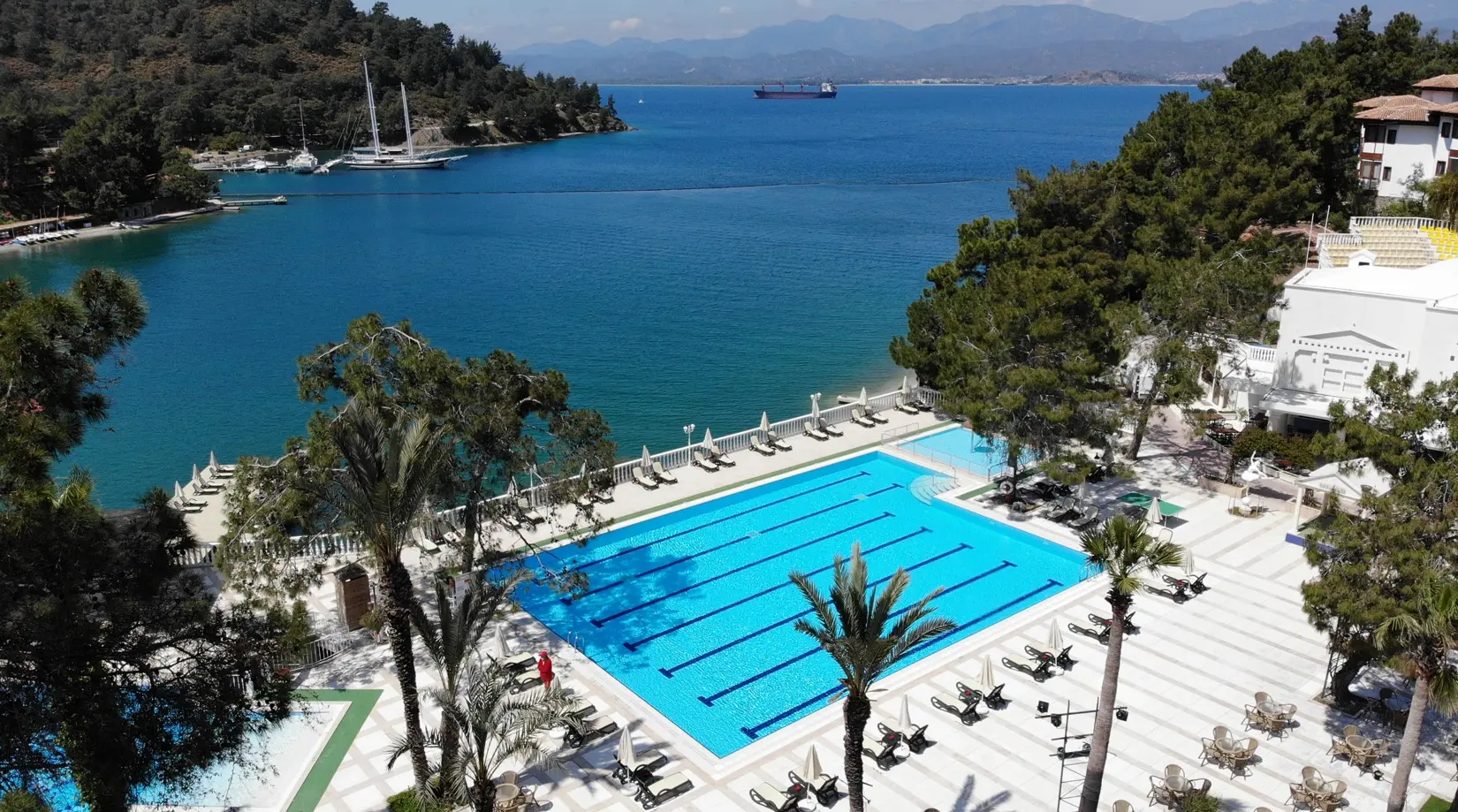 Club & Hotel Letoonia gallery image 2