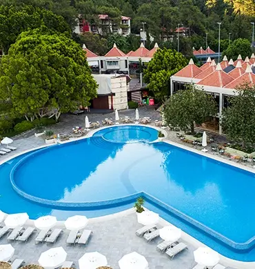 Hillside Beach Club gallery image 1