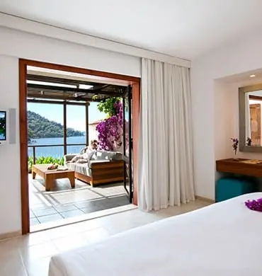 Hillside Beach Club gallery image 4