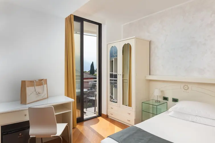 Hotel Garda gallery image 11