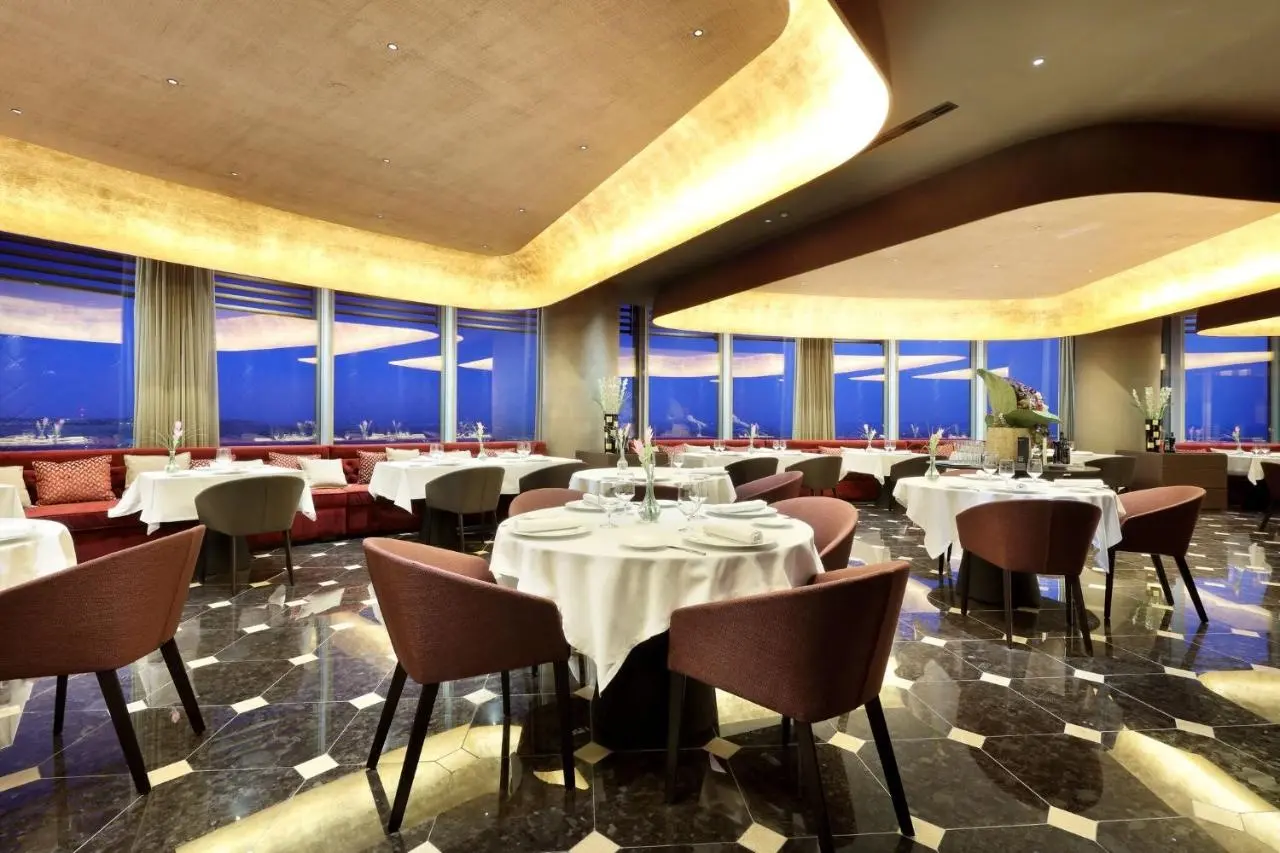 Eurostars Torre Sevilla gallery image 7