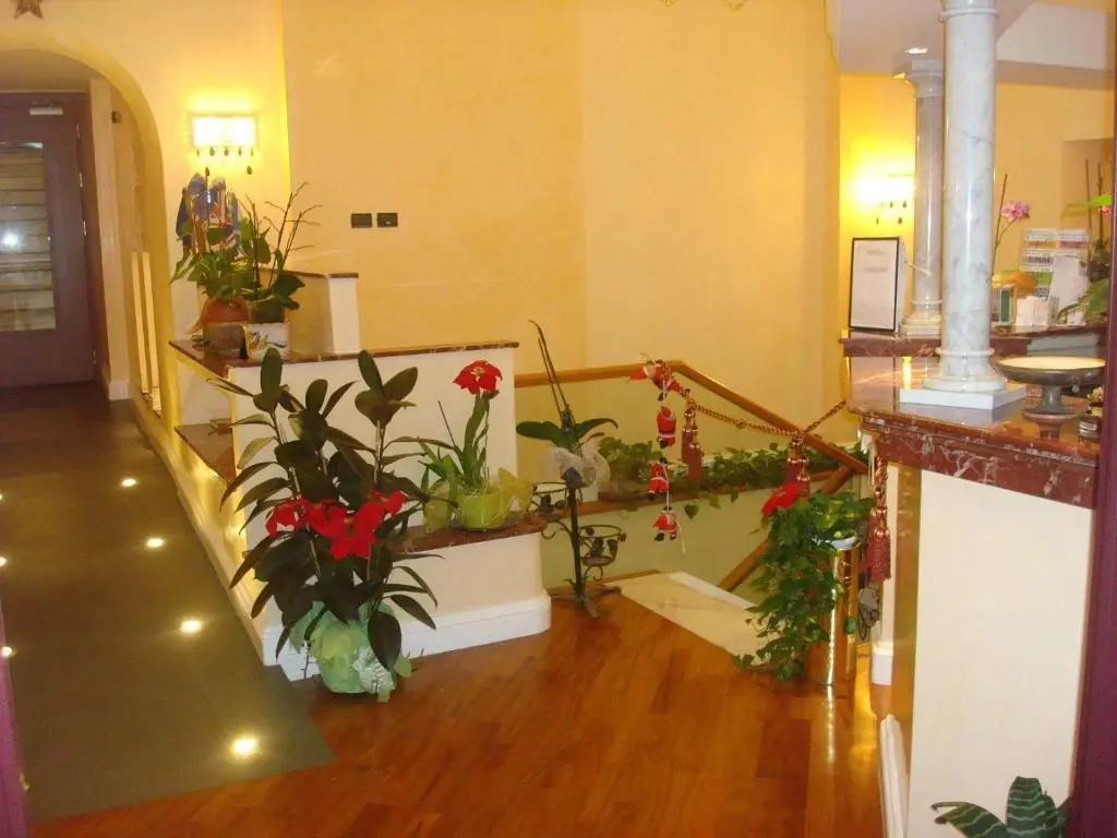 Dina Hotel gallery image 6
