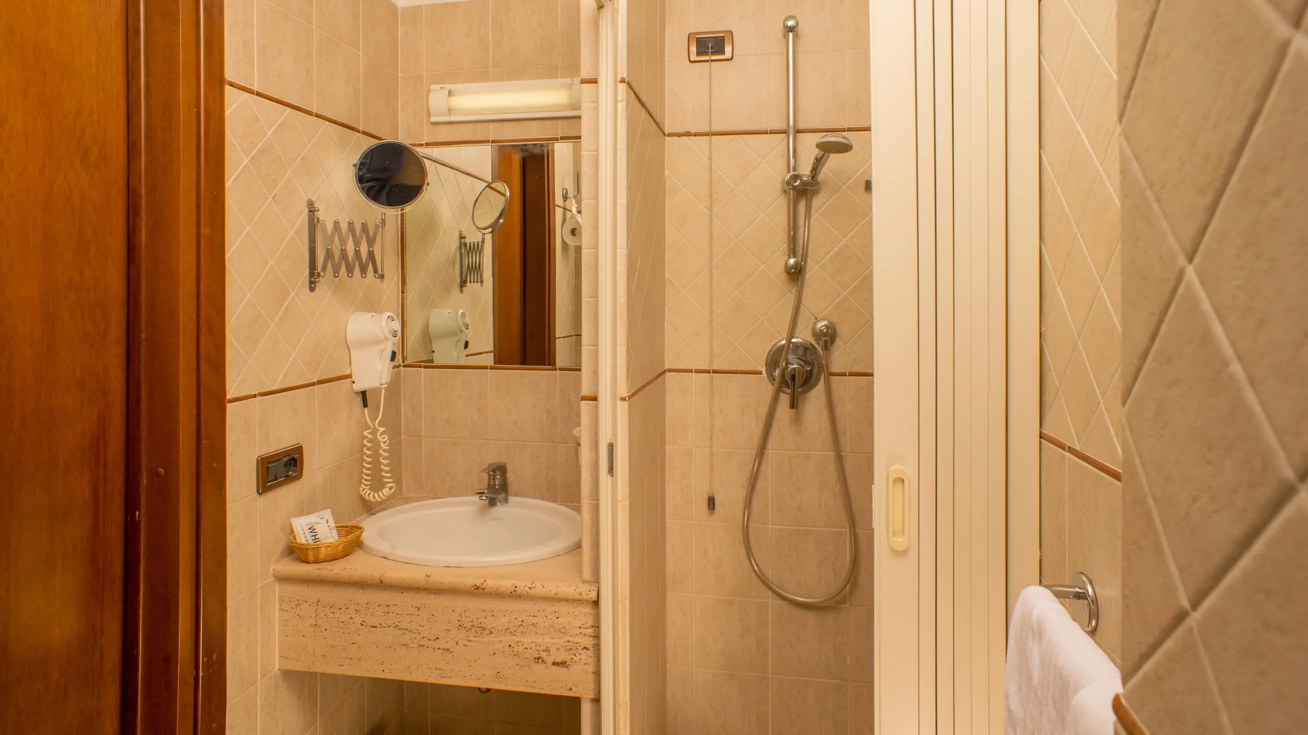 Assisi Hotel gallery image 20
